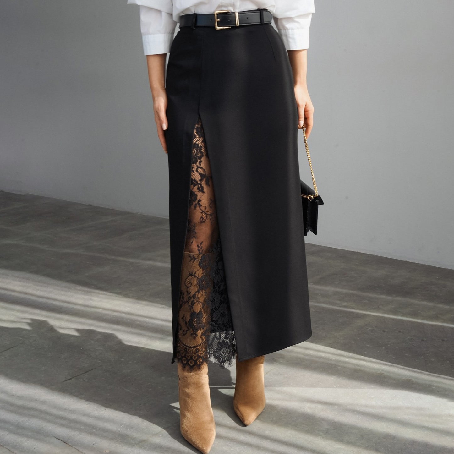 Side slit lace patchwork skirt