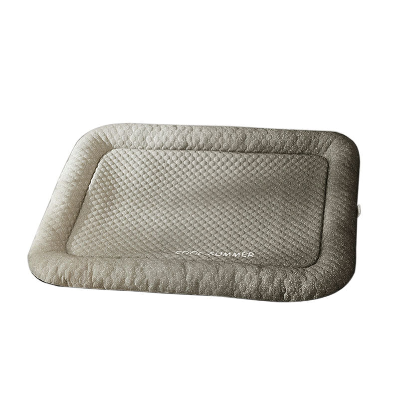 Cooling Pet Pad for Summer – Breathable Cold‑Silk Ice Mat, Gentle on Skin, Gradient Colors